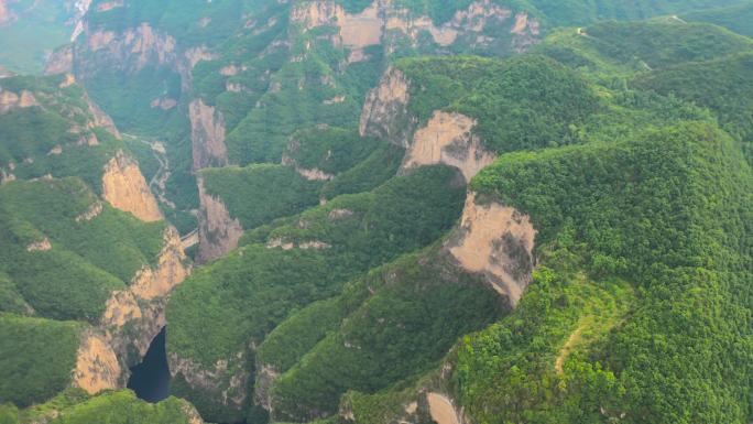 航拍长治八泉峡