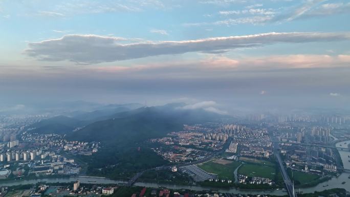 无锡城市航拍无锡市中心平流雾航拍