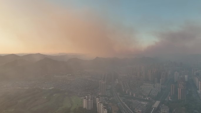 重庆森林火灾巴南山火