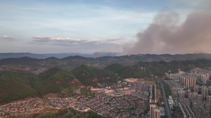 巴南山火森林火灾