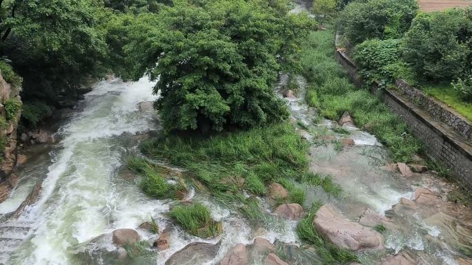 雨中北九水