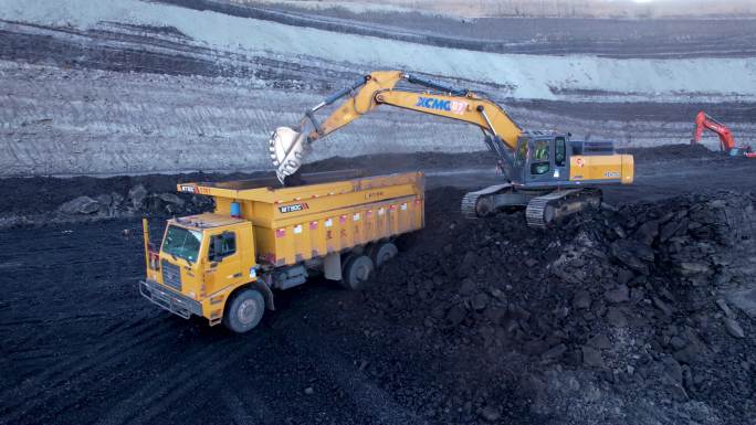煤矿 采煤 运煤 露天大型矿场 挖煤矿井