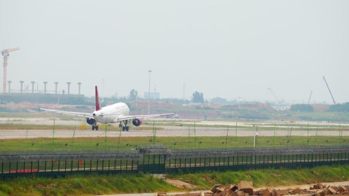 西安机场 飞机起飞