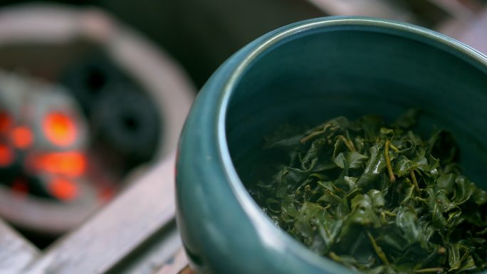 茶叶煮茶烘干茶叶制作