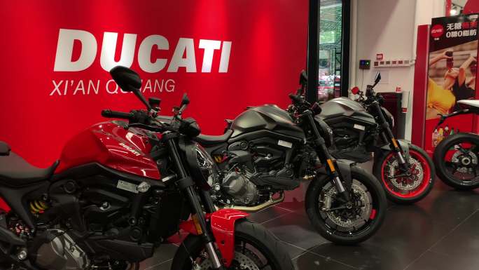 杜卡迪摩托DUCATI仿赛静态展示机车