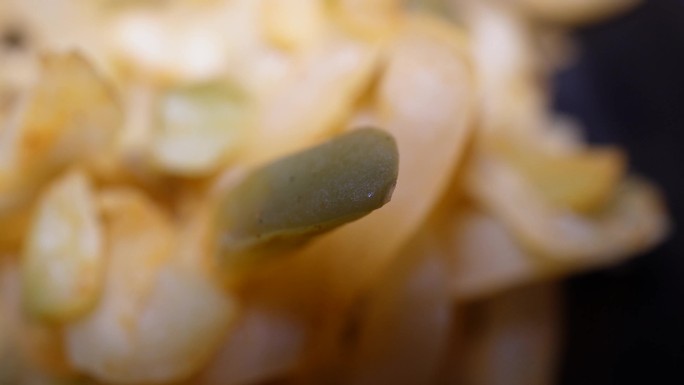 榨菜咸菜腌制泡菜腌菜下饭佐餐