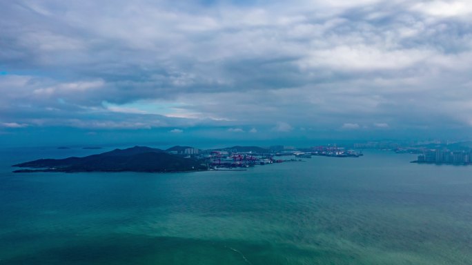 青岛西海岸前湾港码头航拍延时4k