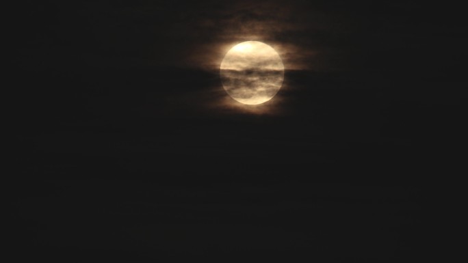 中秋月亮与云延时