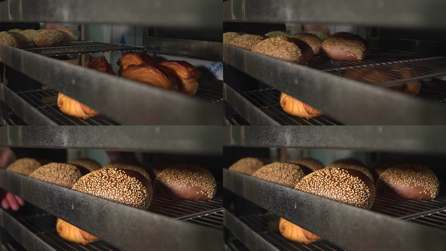 面包放入面包架