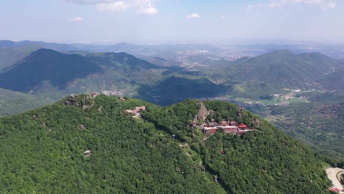 泉州山峰仙公山景区航拍山顶风景森林山脉