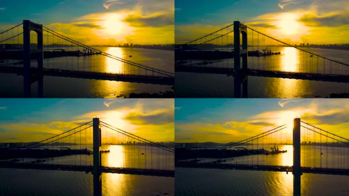 落日下的海湾大桥