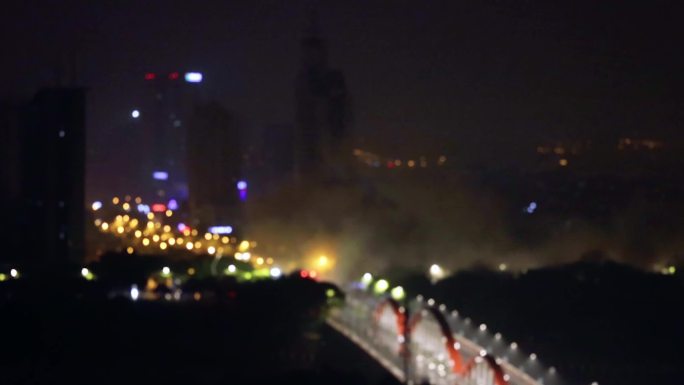 义乌城市老地标夜间垂直爆破拆除