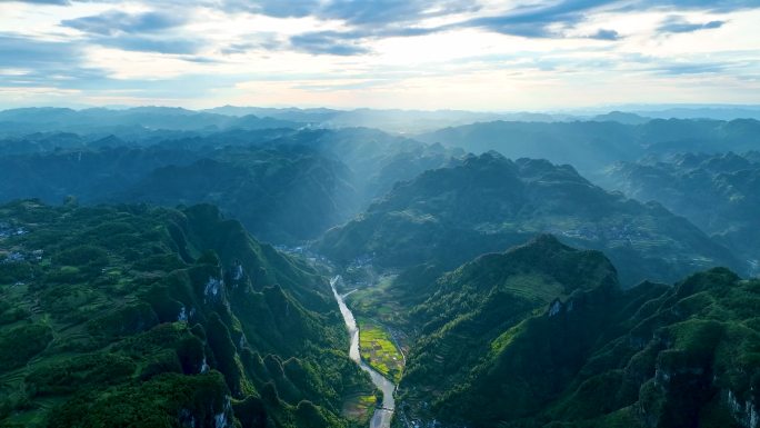 4K航拍湖南湘西山区德夯大峡谷7