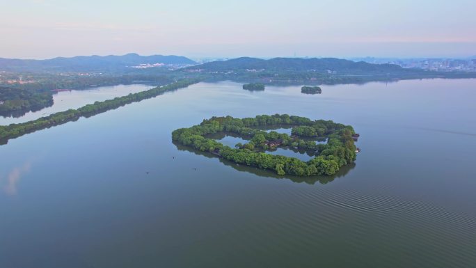 航拍杭州西湖苏堤杨公堤