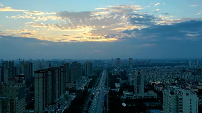 枣庄新城光明路无人机延时空中摄影