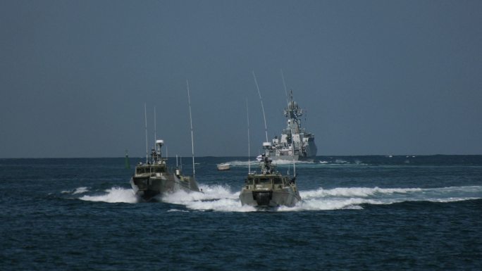 特种部队船只参加舰队军事演习