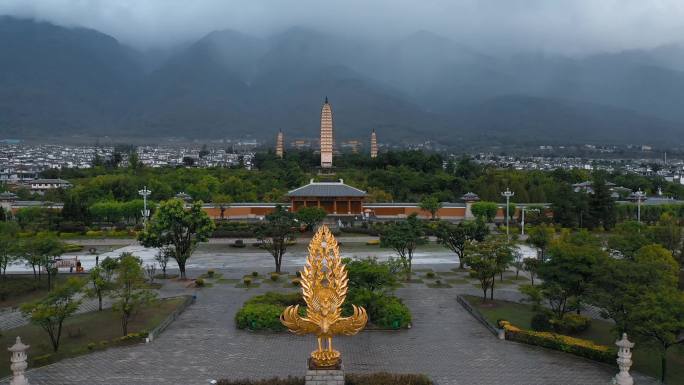 大理天龙八部城三塔城市景观航拍