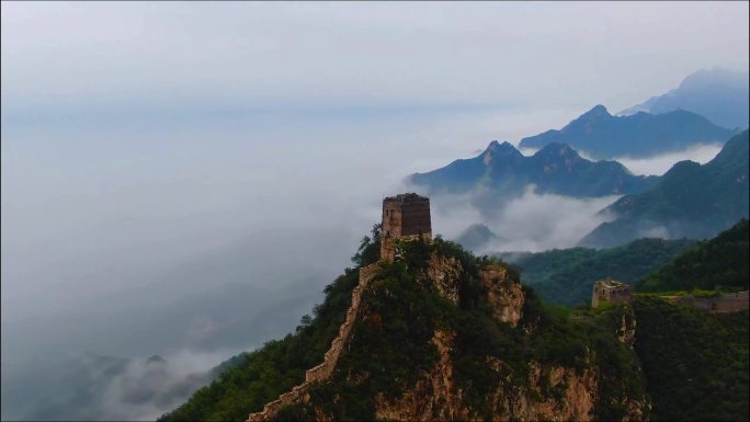 司马台长城 雨后环绕航拍