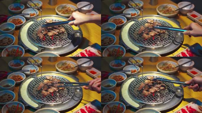 餐桌上丰盛的韩国烤肉