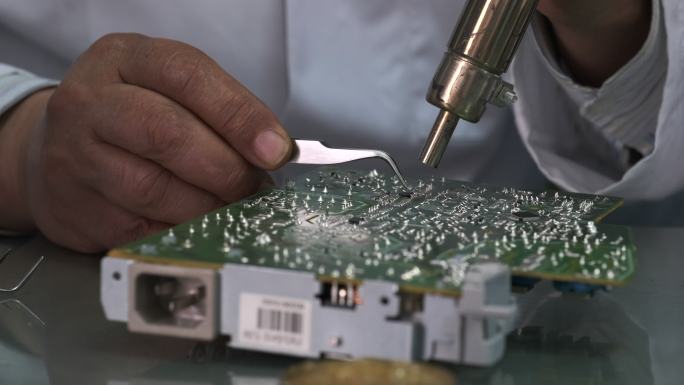 焊接电路板设计维修主板检查制作线路板材料