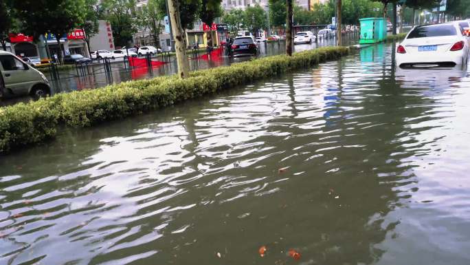 城市内涝 道路积水