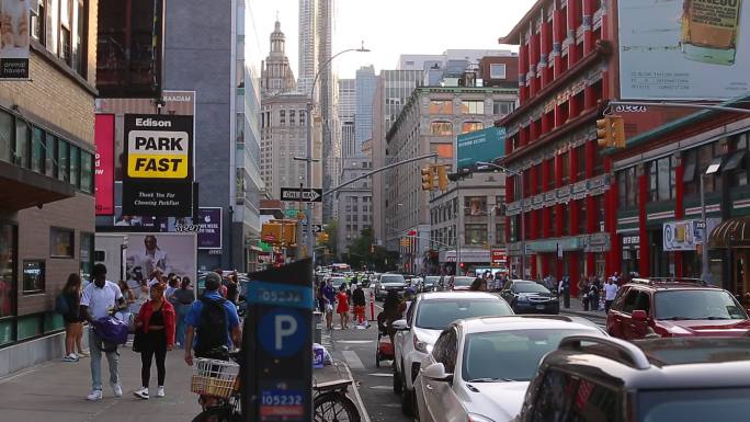 美国城市纽约唐人街行人生活场景