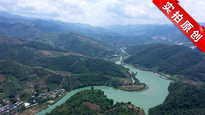 西林驮娘江江景 绿水青山