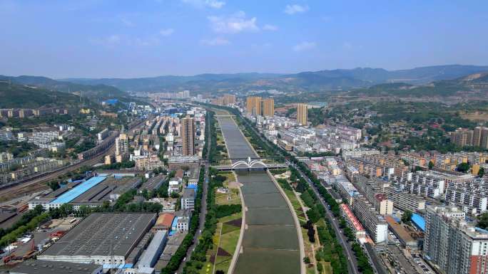 山西阳泉航拍阳泉矿区桃河市区中共第一城