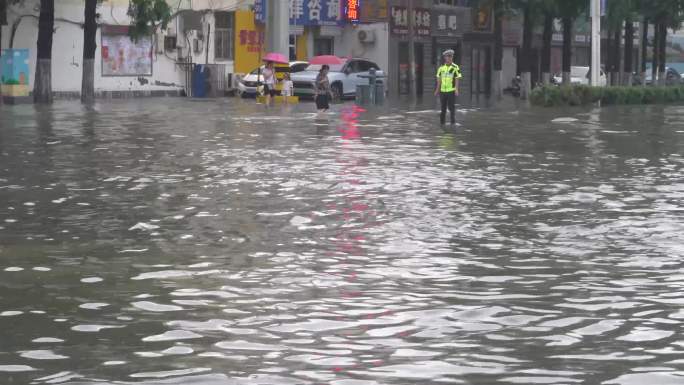 城市内涝 道路积水