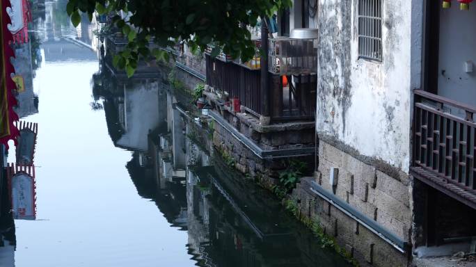 绍兴仓桥直街水边人家小桥流水