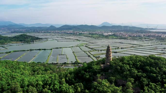 航拍祥麟古塔美丽乡村