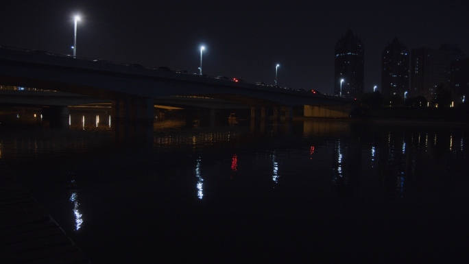 郑州城市郑东新区夜景大桥如意湖倒影