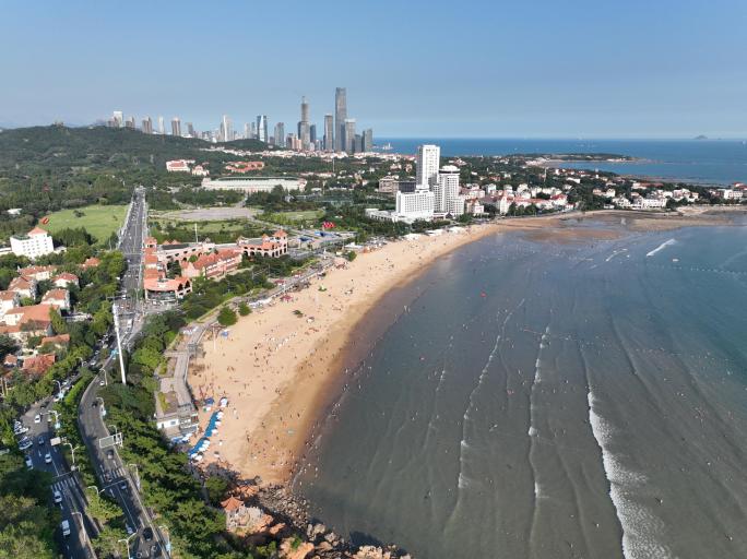 青岛汇泉湾海水浴场