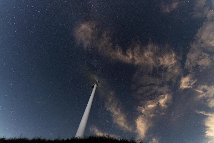 东白山风车星空