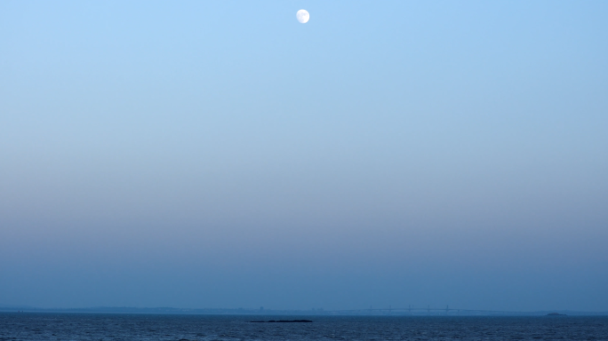 4k 傍晚的月亮 海边 月亮升起 圆月
