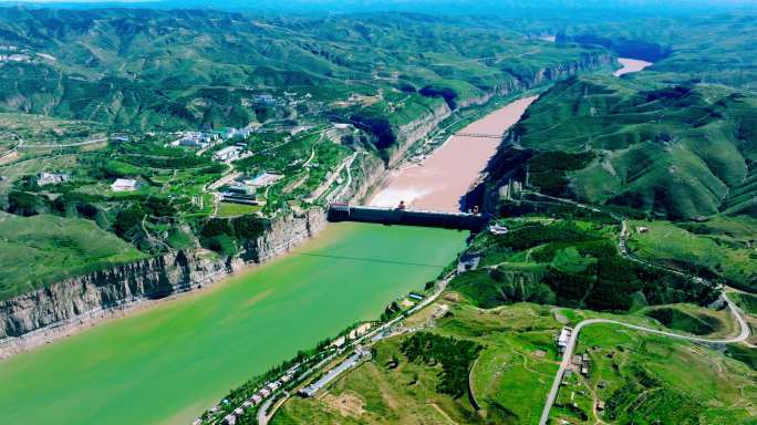 黄河大峡谷万家寨水电站