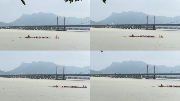 中国人在河里划龙舟