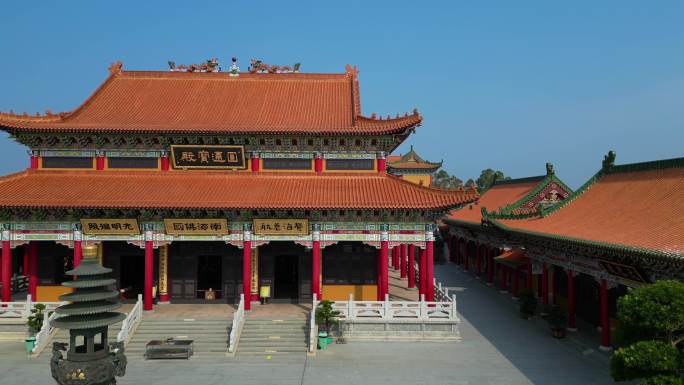 寺庙古建筑近镜局部传统文化琉璃瓦覆盖