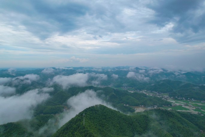 云海下的竹山（延时）