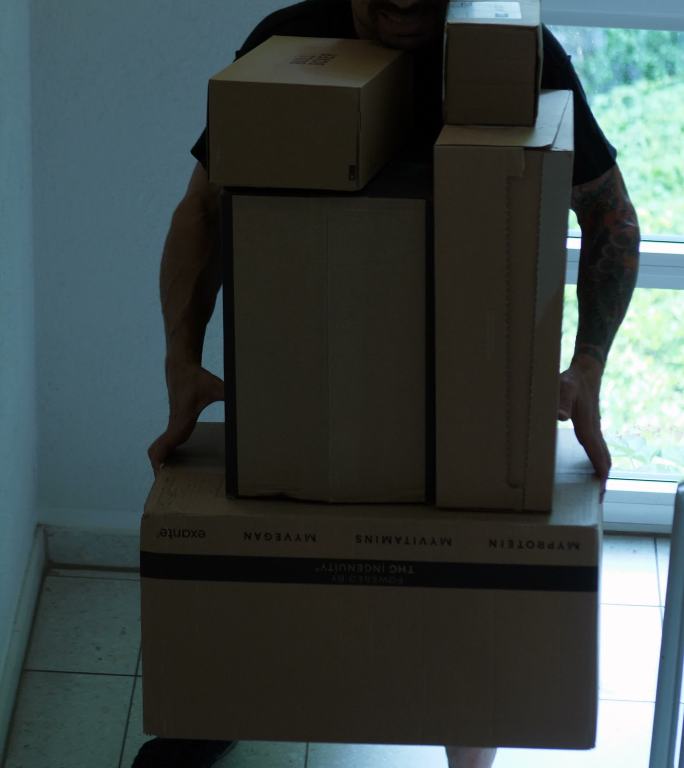 运送重型箱子运送箱子