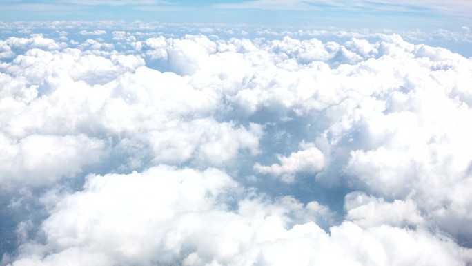 天空中美丽的云云层云海飞机视角