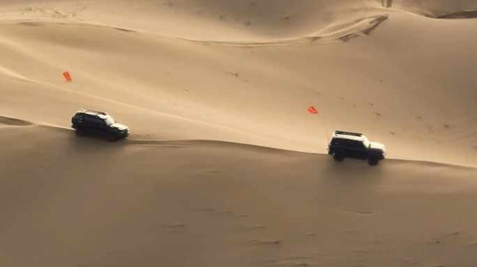 库布齐沙漠越野拉力比赛航拍4K