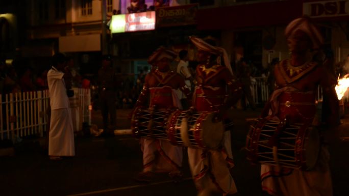 每年一次的斯里兰卡佛牙节盛况实拍
