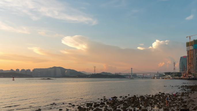 海沧大桥海湾晚霞