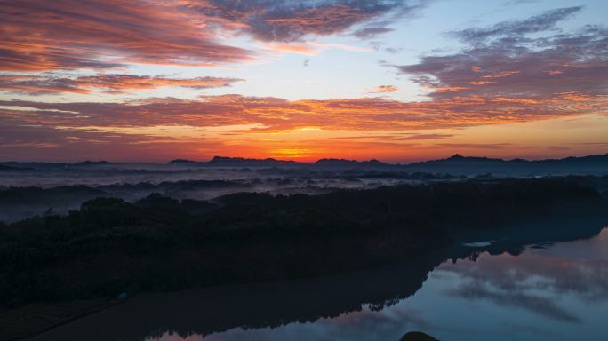 壮美山河日出延时风景