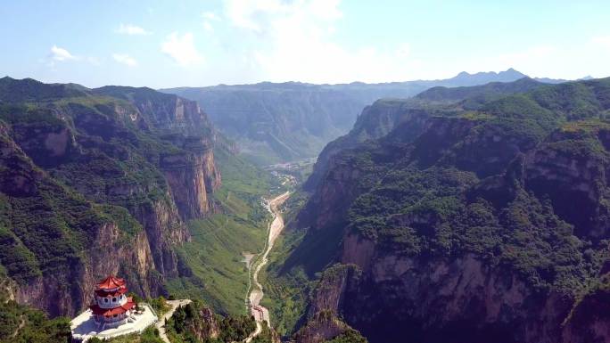 太行山 峡谷 航拍 山道 亭台