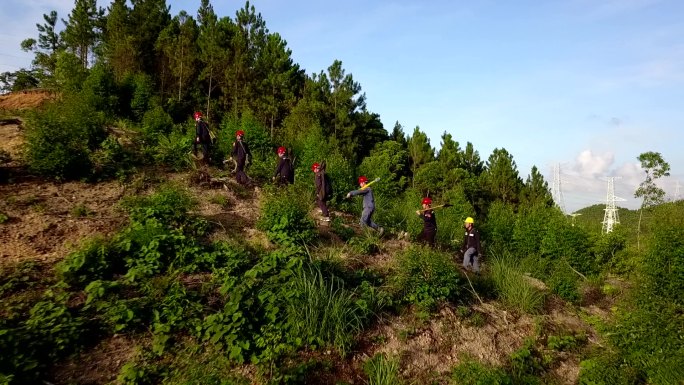 电网建设者