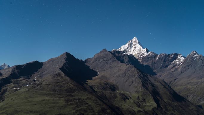 四姑娘山八角棚星空4k延时