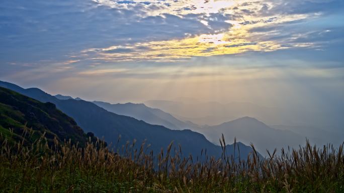 江西萍乡武功山日出日落草甸云海情绪空境