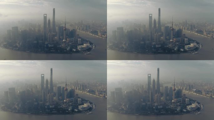中国上海陆家嘴金融区鸟瞰图。